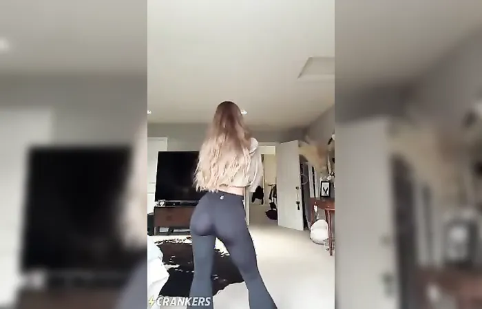 yoga pants never lose