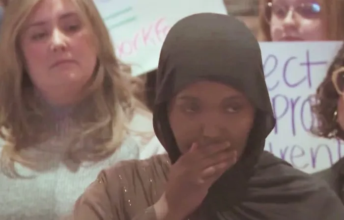 Somali accidentally says "fraud is bad" and quits the press conference