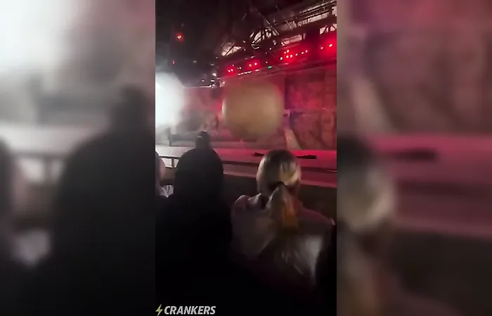 Disney Employee Saves Audience Members From MASSIVE 400lb boulder