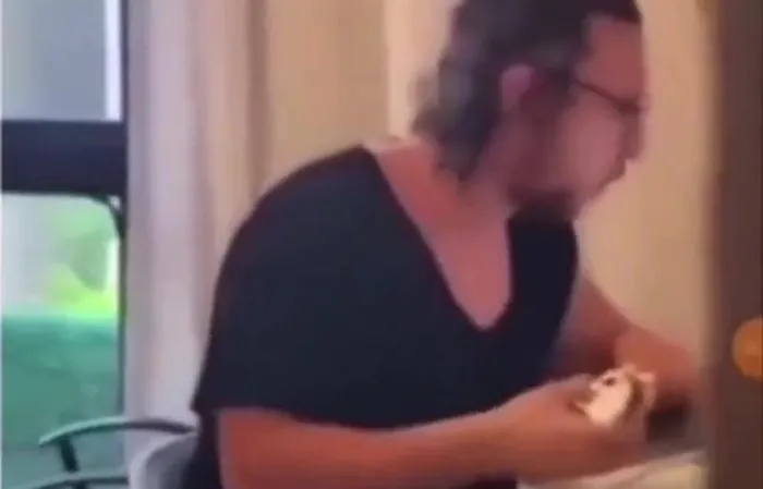 internet hall of fame - Co worker steals food and gets what he deserves