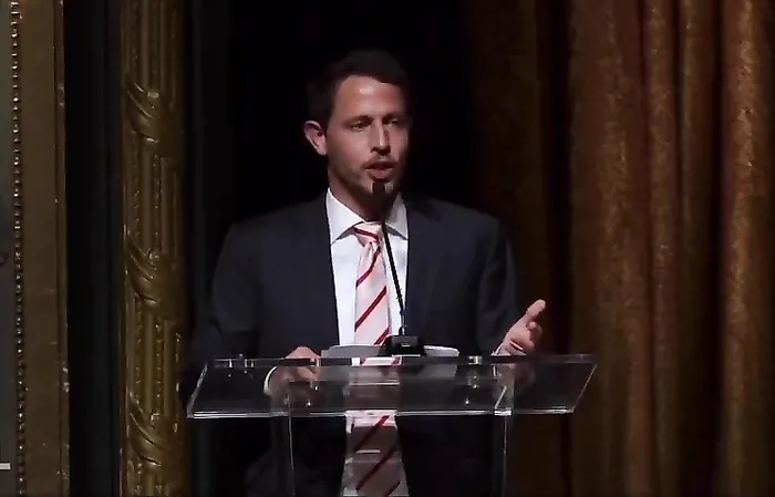 Tony Hinchcliffe mocks San Francisco as a third-world nation