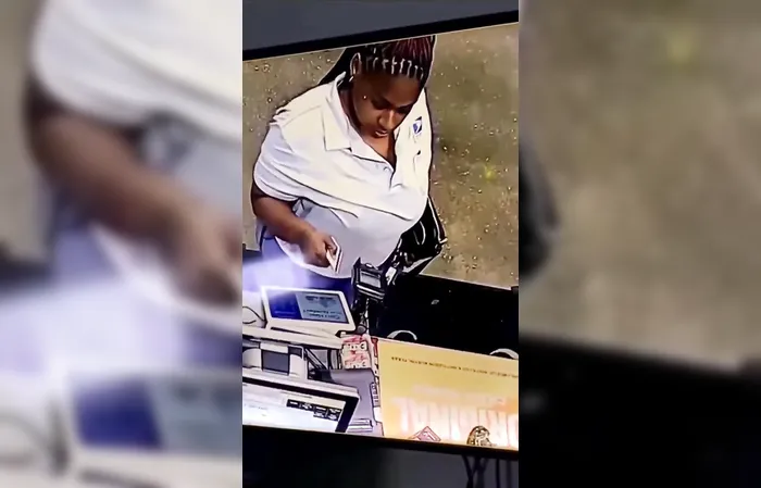 Georgia postal worker arrested for stealing $500 rewards cards she was supposed to deliver