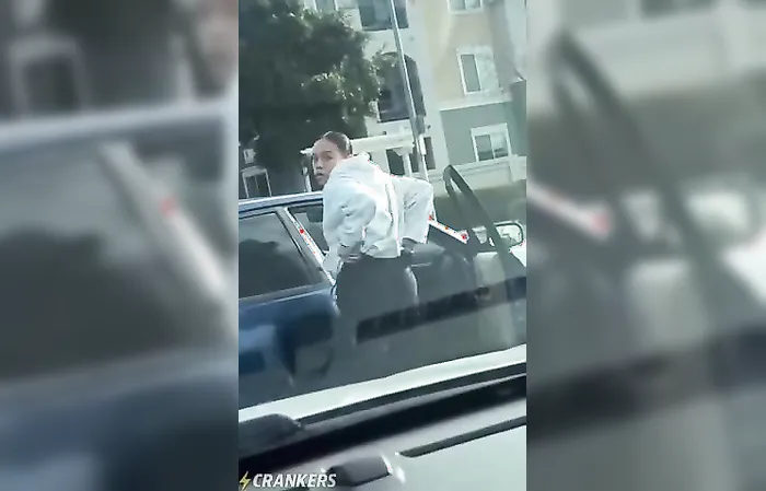 From the FLIP OFF to the TWERK OFF