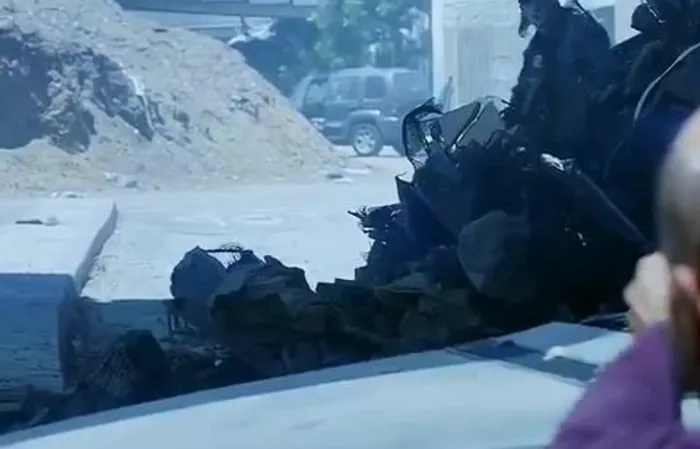This scene from Alien Imposters will have you laughing