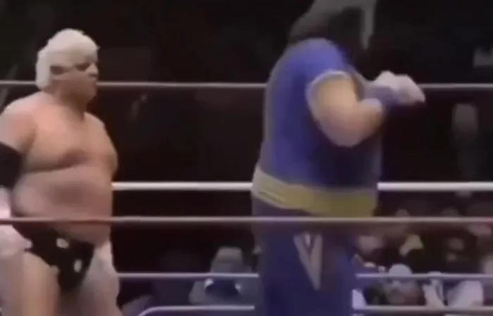 tribal chief ☝???????? - If wrestling is fake, then explain this