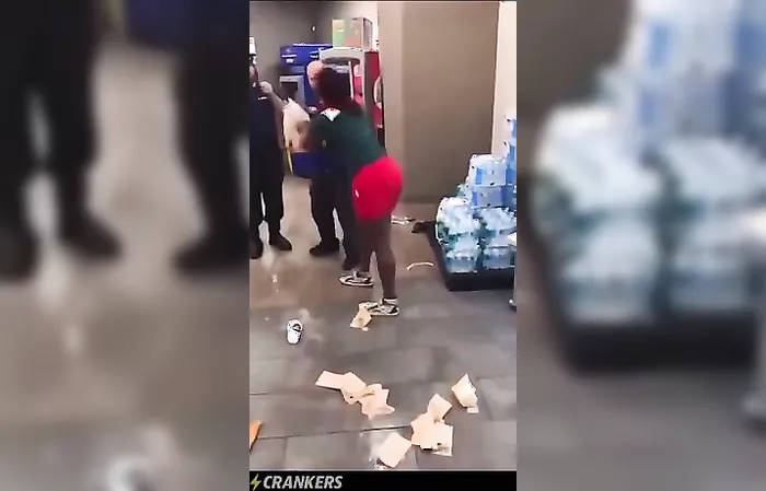 I Post Forbidden Videos - Store employee gets tired of customer’s behavior and does this
