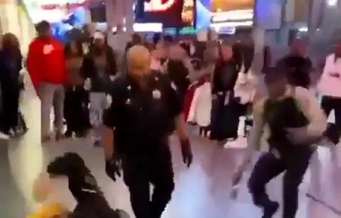 Fight City - Dude pulls of a flying knee on a COP