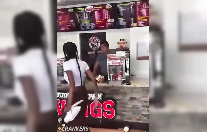 Phoeni???? 2A ???????? - I'm absolutely shocked that this happened in a hot wings place I tell you, SHOCKED