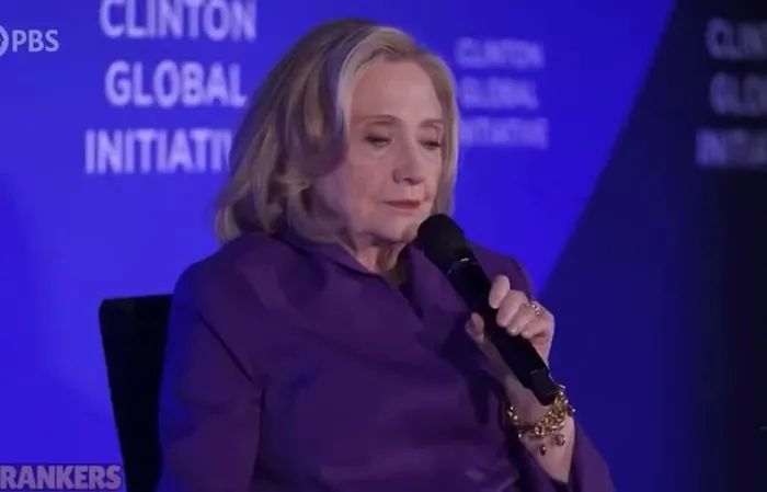 Hillary: "The press needs a consistent narrative about the danger Trump is"