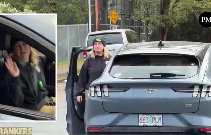 Portland's Crying Karen freaks out after getting BUSTED impeding ICE