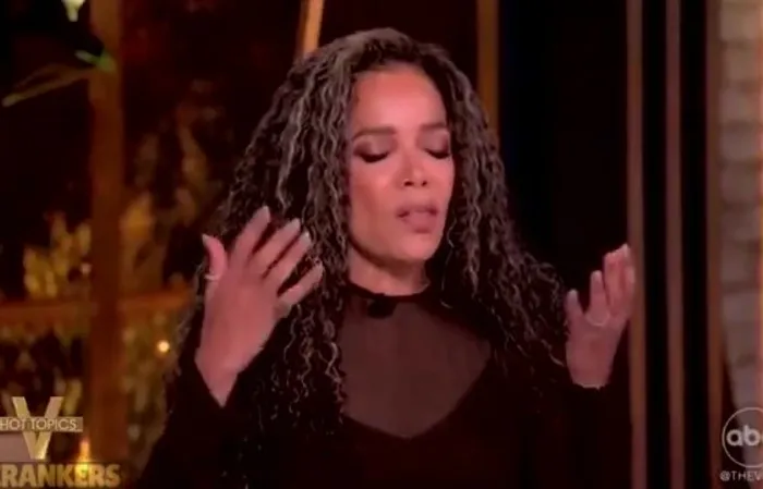 The View’s Sunny Hostin turns on Chuck Schumer, demands he step down