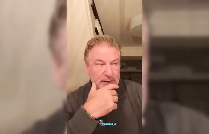 Alec Baldwin blames a garbage truck “the size of a whale” for crashing his wife’s car into a “big fat tree”