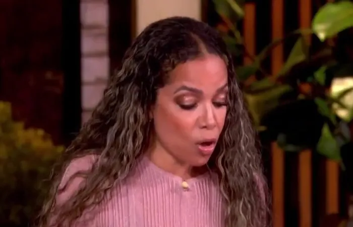 Sunny Hostin thinks Hegseth is dumb for wanting to make the military strong again