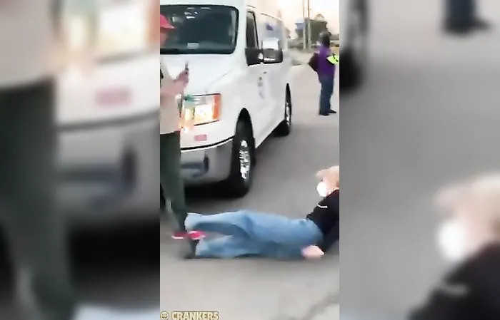 Democrat thrown to ground by ICE after getting in their faces