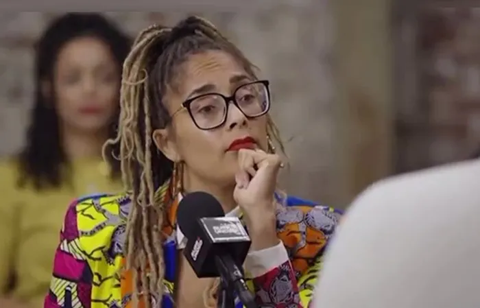 Woke actress Amanda Seales gets COOKED by a conservative