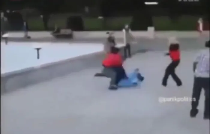 Dude knocks out the whole gang
