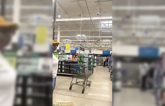 Walmart Karen harasses worker. Leave that guy alone!