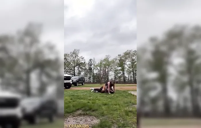 Woman gets her a** beat so bad, they stop to take a break