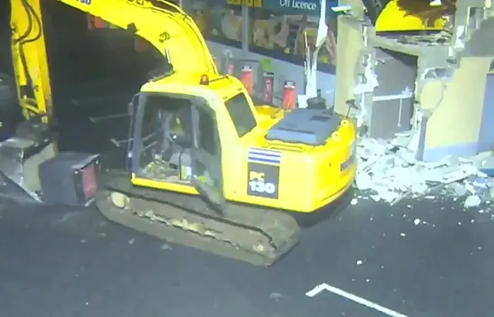 Craziest ATM robbery ever