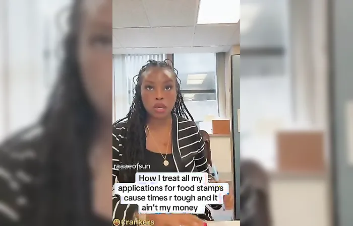 Wall Street Apes - This woman says she works at the EBT Food Stamps office She says she’s approving all “applications for food stamps because times are tough and it