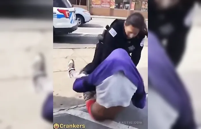 Chicago policewoman takes down perp
