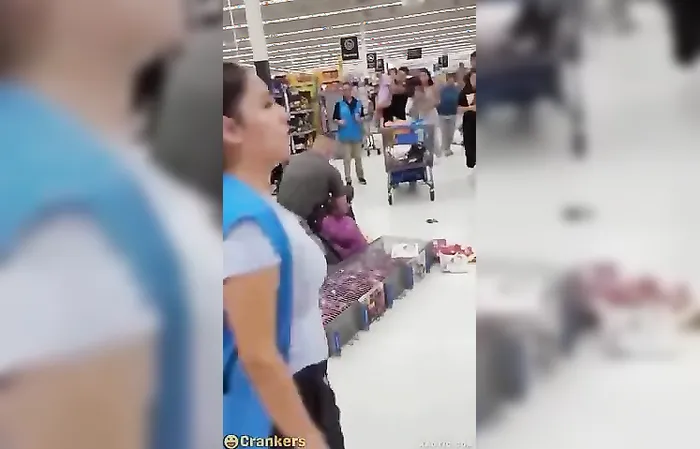 CRASHING OUT! Woman throws herself on Walmart floor