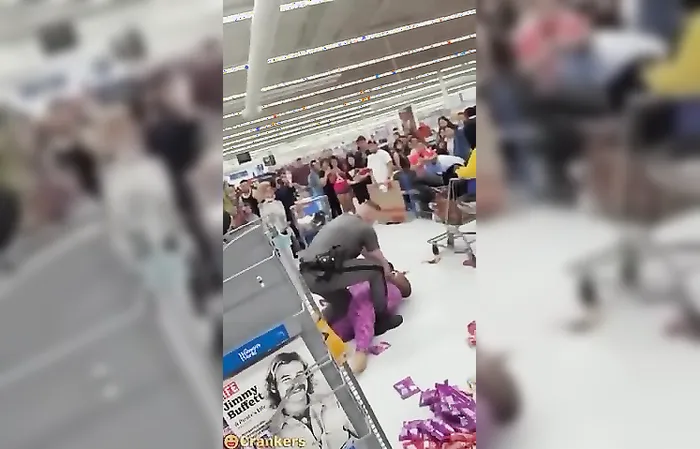 CRASHING OUT! Woman throws herself on Walmart floor