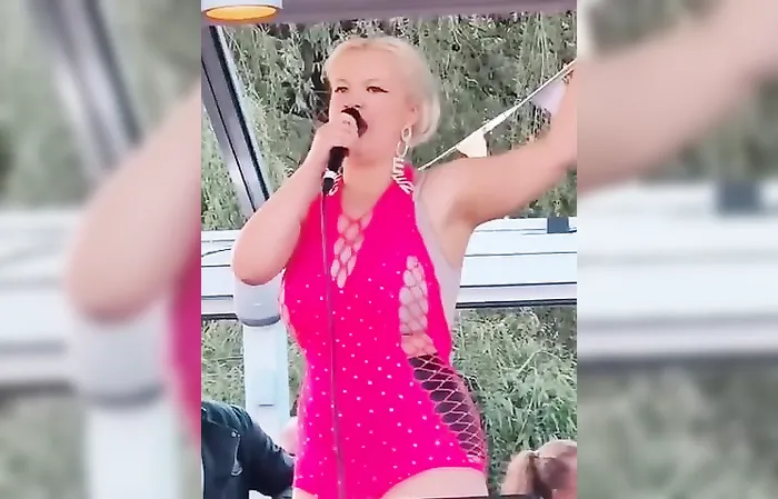 Greta Thunberg’s sister shows off singing voice