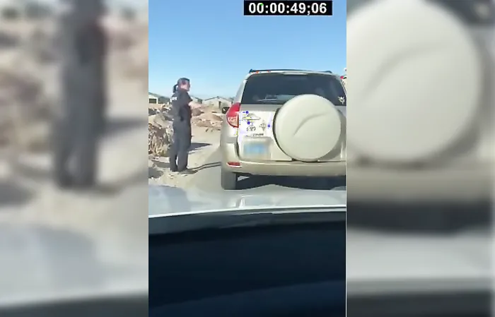 Cop finds his wife with another man during traffic stop