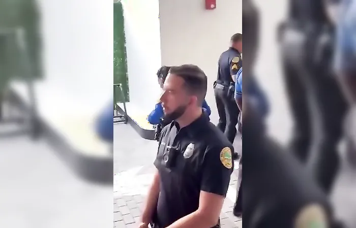 Cameraman can't concentrate