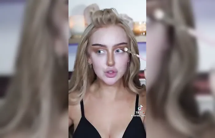 This is why first dates should include swimming