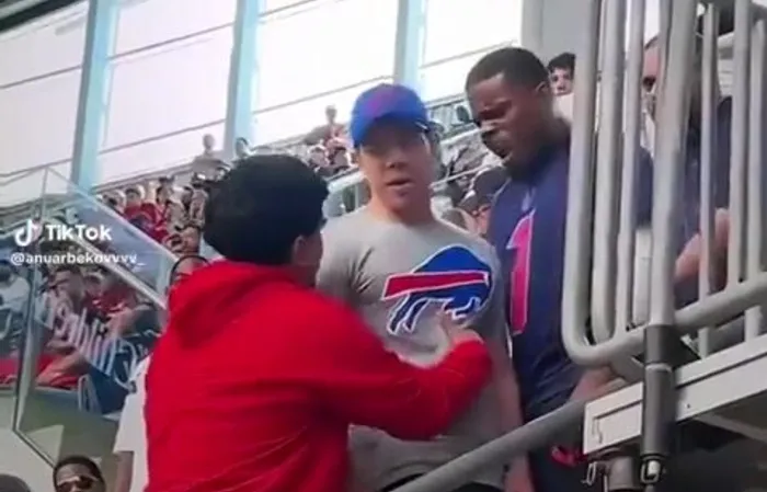 Angry dude almost got put in a body bag