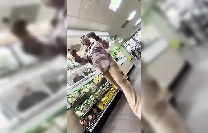 Guy asked woman to stop being an ‘a**hole’ to Subway employee