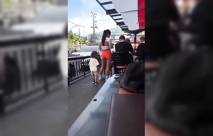 Hooters girl got a little surprise