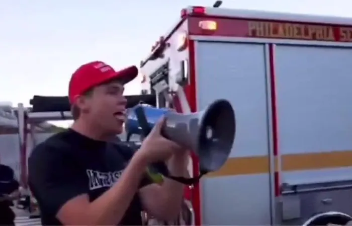 Guy does funniest thing ever to a protest