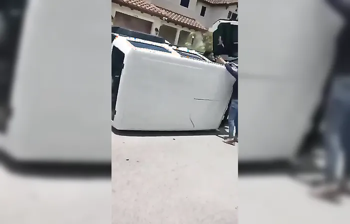 Woman destroys her Jeep instead of paying towing fee