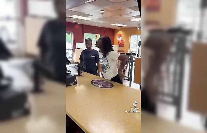 Woman FREAKS OUT after food place ran out of mozzarella sticks