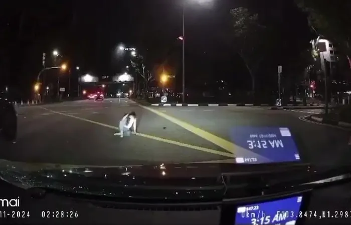 Crossing on a green light while on the phone was terrible idea