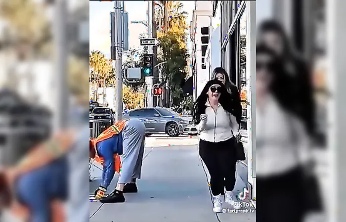 Guy's very loud fart prank had women laughing so hard