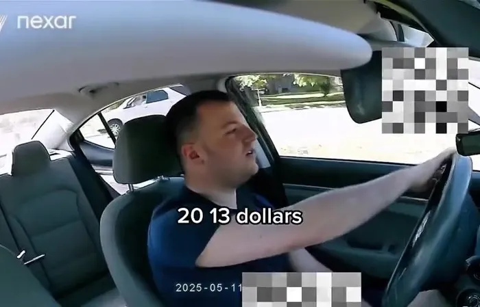 Rideshare driver calls passenger the n-word