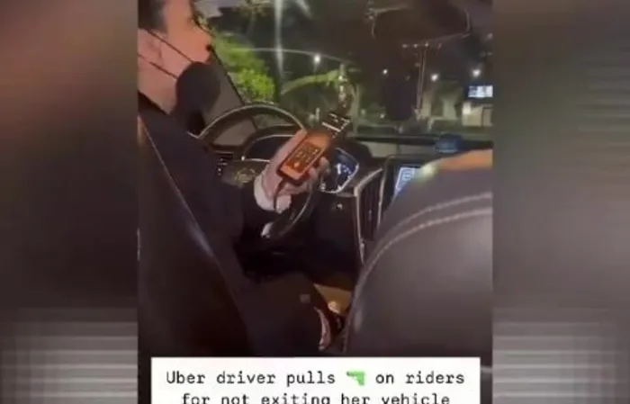 Rideshare driver pulls GUN because the passenger refused to get out