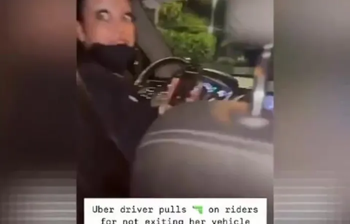 Rideshare driver pulls GUN because the passenger refused to get out