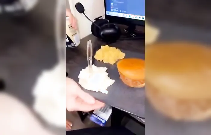 She makes breakfast at 4:44pm