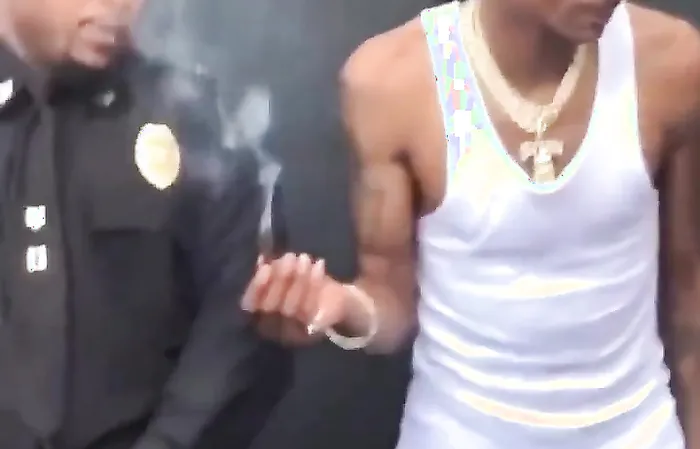 Snoop Dogg hands blunt to a cop, then unexpected happened