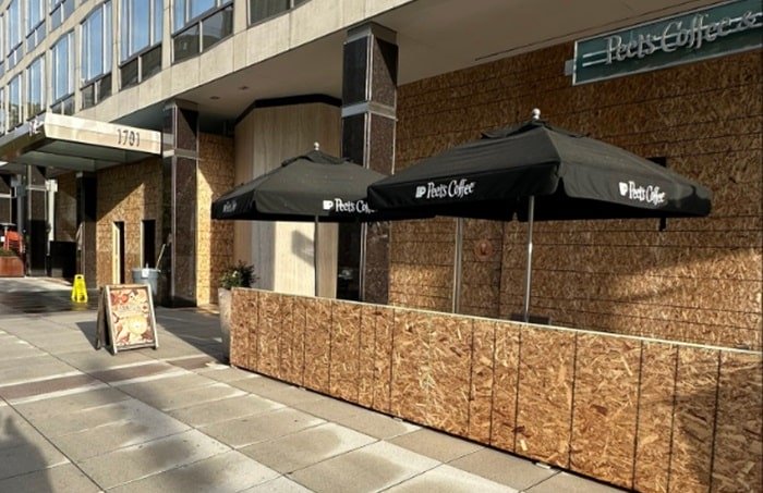 DC businesses boarding up before 2024 election