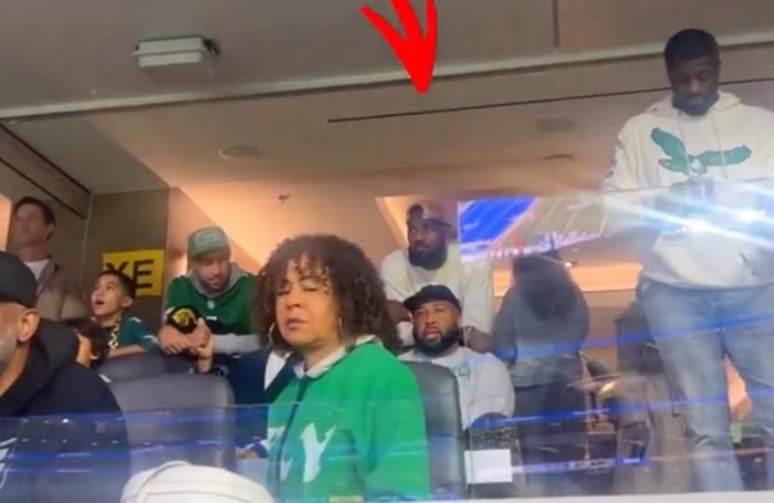‘We Know You Was at Them Diddy Parties’ – Eagles fan to LeBron James