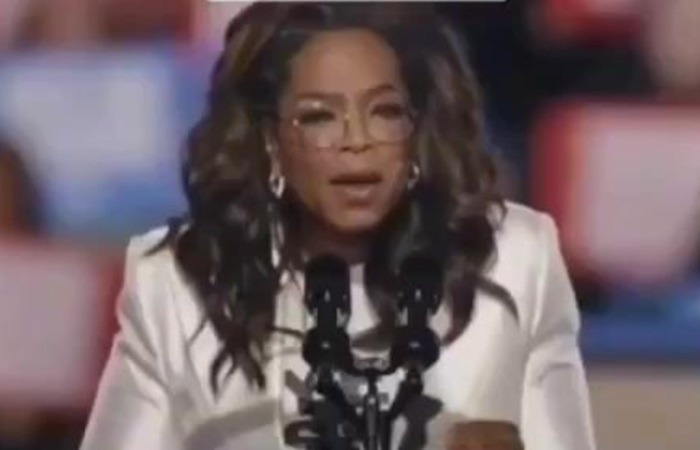 Oprah and Michelle Obama get exposed