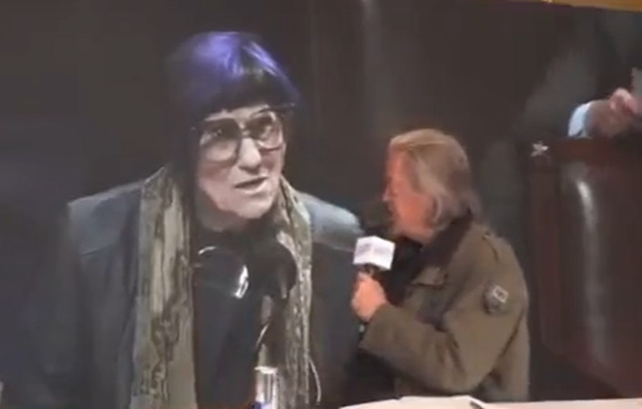 Steve Bannon joked about Rep. Rosa DeLauro, had audience laughing out loud