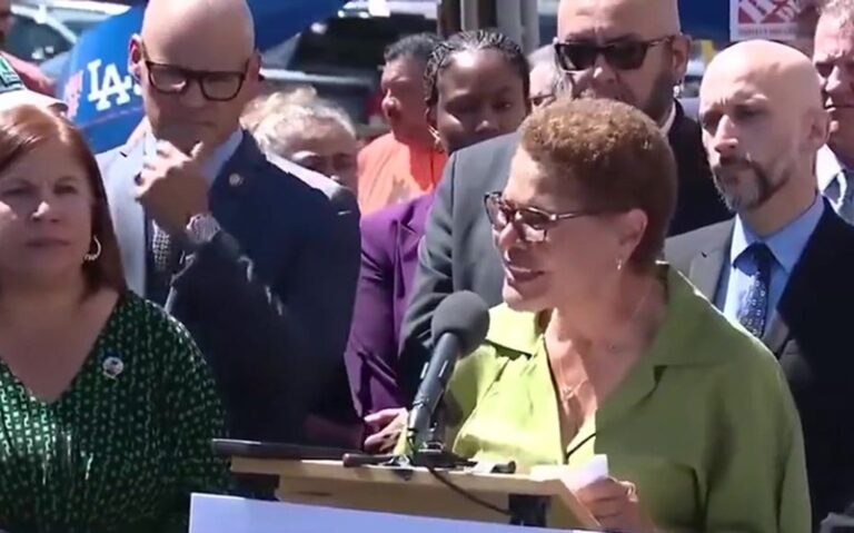 Mayor Karen Bass shouts racism after Supreme Court lifts limits on ICE raids